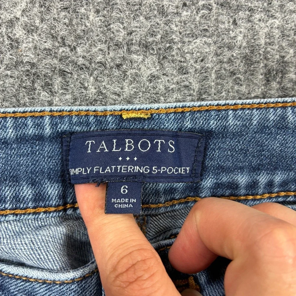 Talbots Simply Flattering 5 Pocket Jeans Womens 6 Bootcut Stretch Blue Denim - Picture 3 of 10